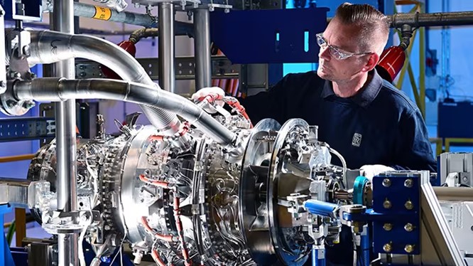 Succesvolle test Rolls-Royce-motor voor hybride-elektrische vliegtuigen